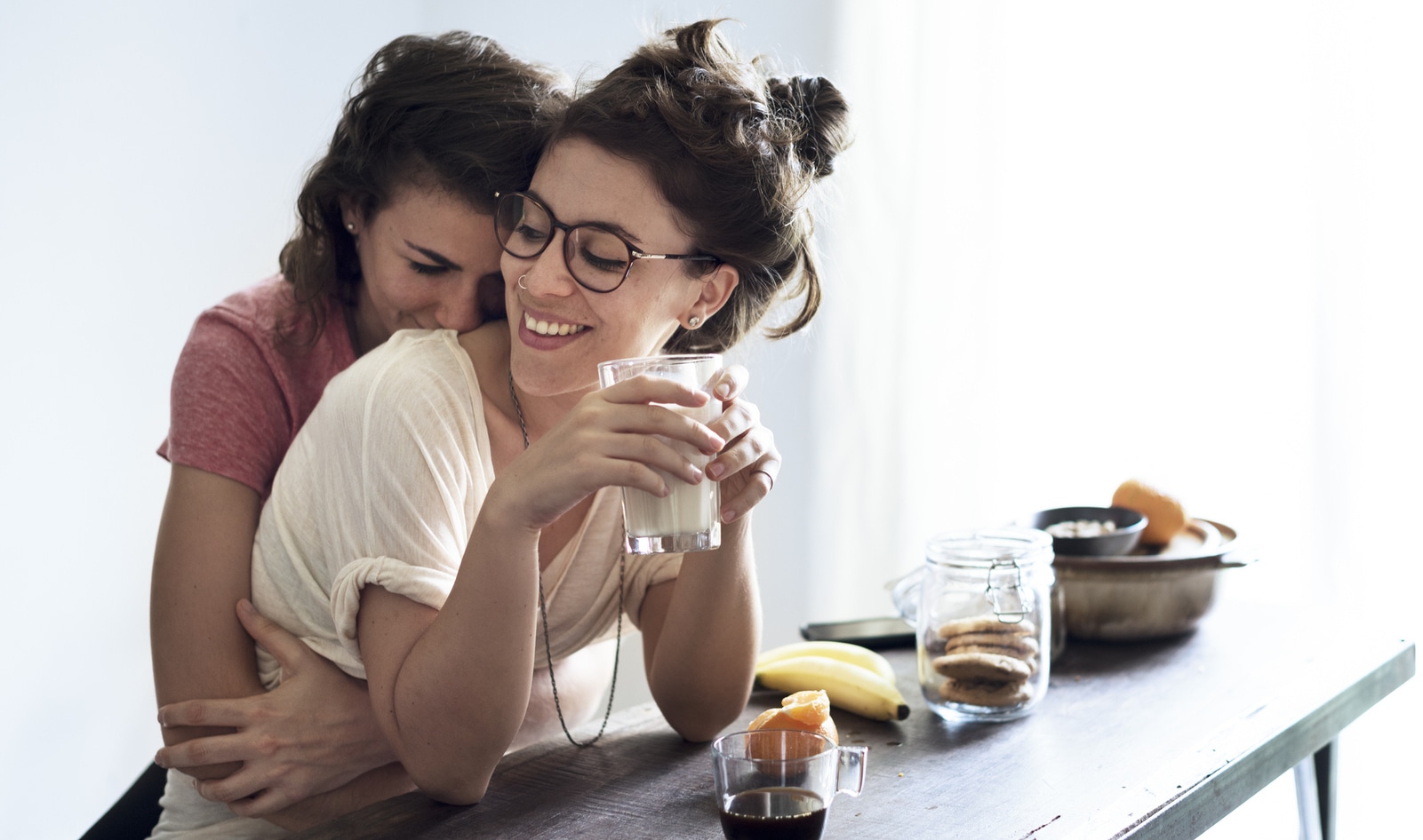 6 Ways to Queer Your Vegan Valentine's Day