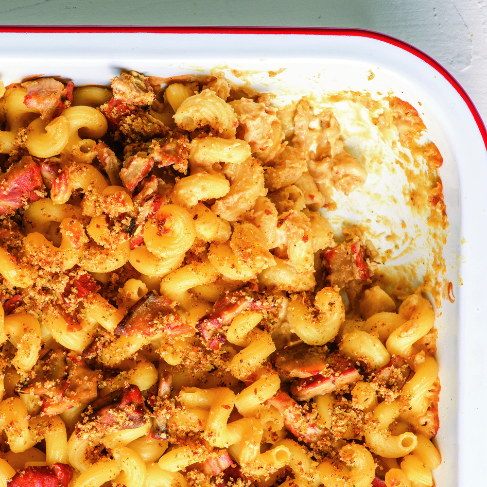 Vegan Cashew Mac and Cheese With Lobster Mushrooms