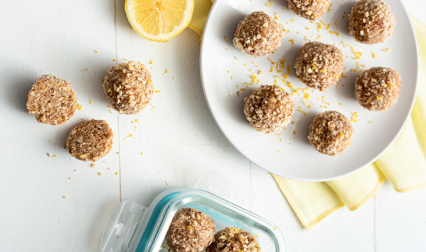 Vegan Lemon Quinoa Oat Bites