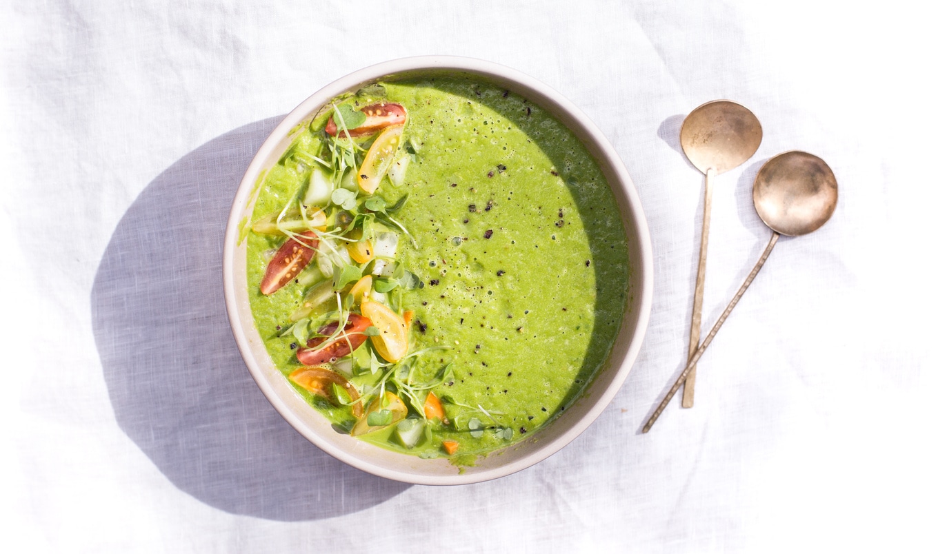 Raw Spicy Vegan Avocado-Jalapeño Soup