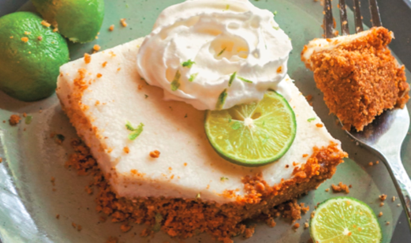 Easy Vegan Key Lime Pie Bars With a Graham Cracker Crust