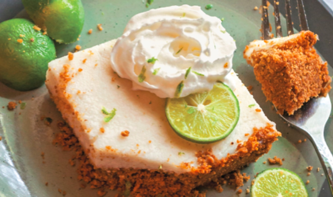 Easy Vegan Key Lime Pie Bars With a Graham Cracker Crust