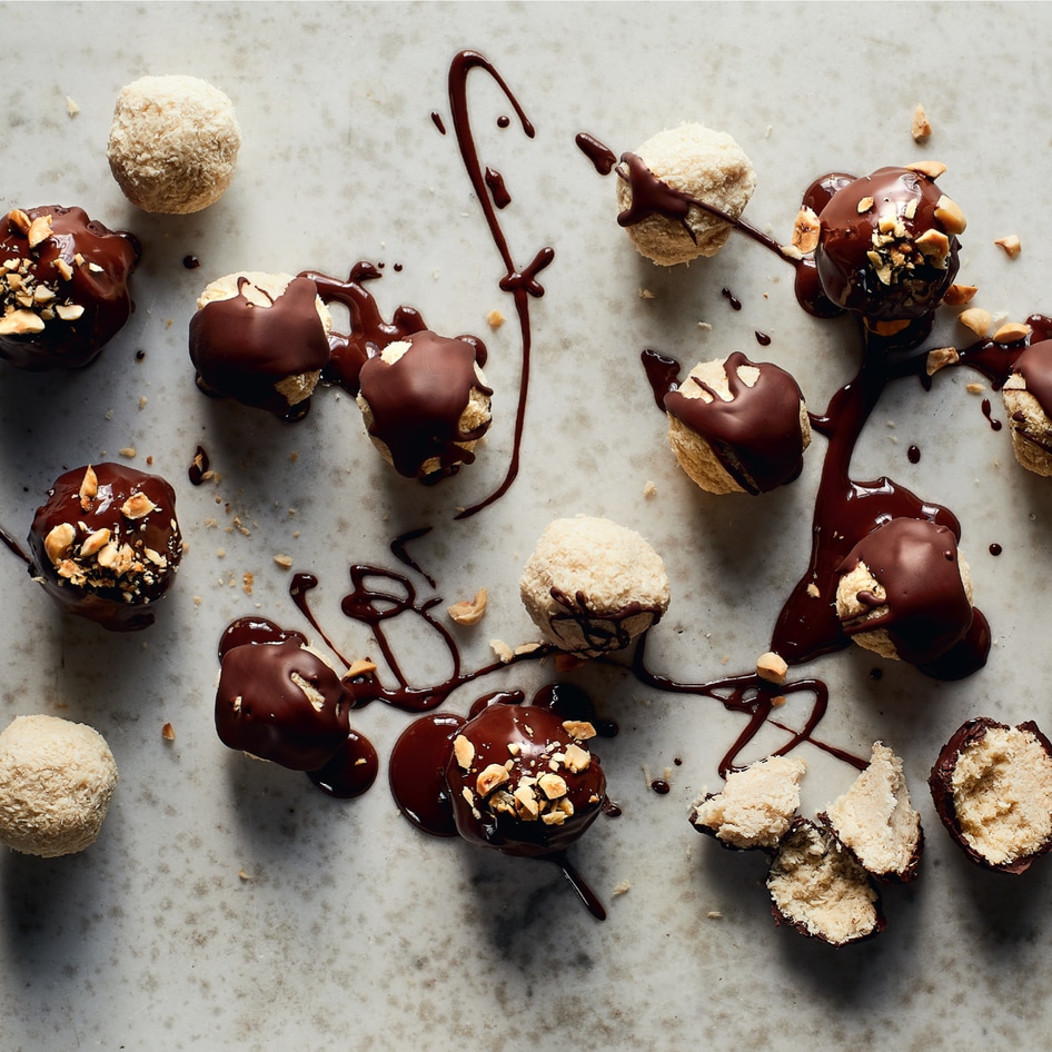 Vegan Coconut Bounty Truffles