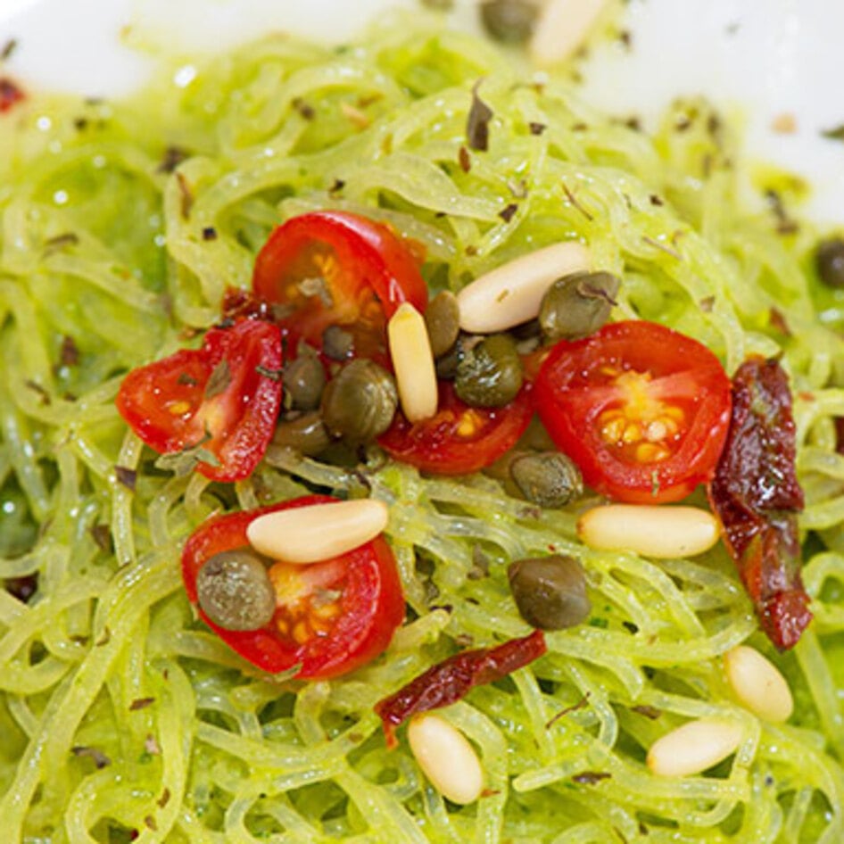 Vegan Pesto Kelp Noodles With Sun-Dried Tomatoes