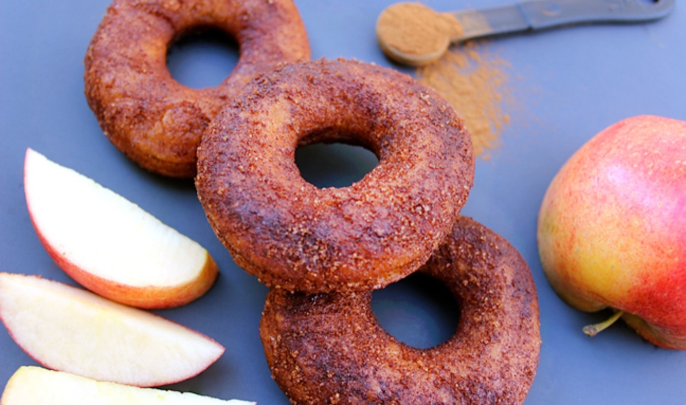 Vegan Apple Cider Sugar Doughnuts