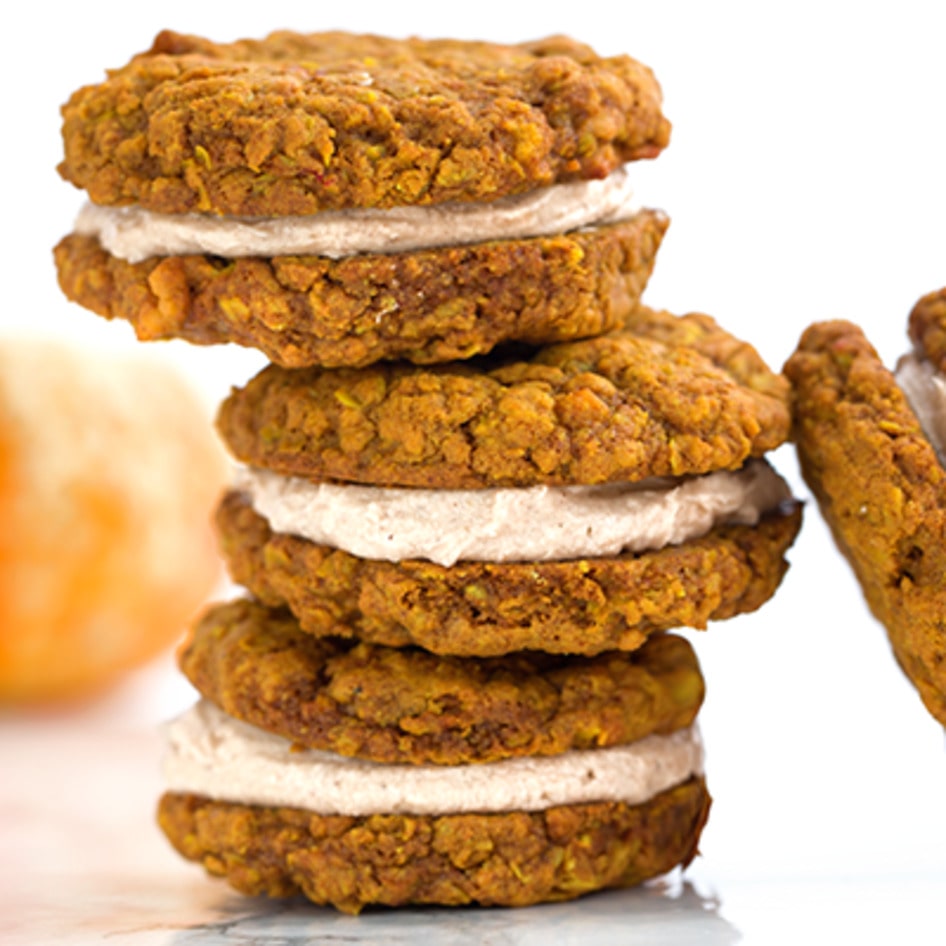 Vegan Pumpkin Spice Oatmeal Cream Pies