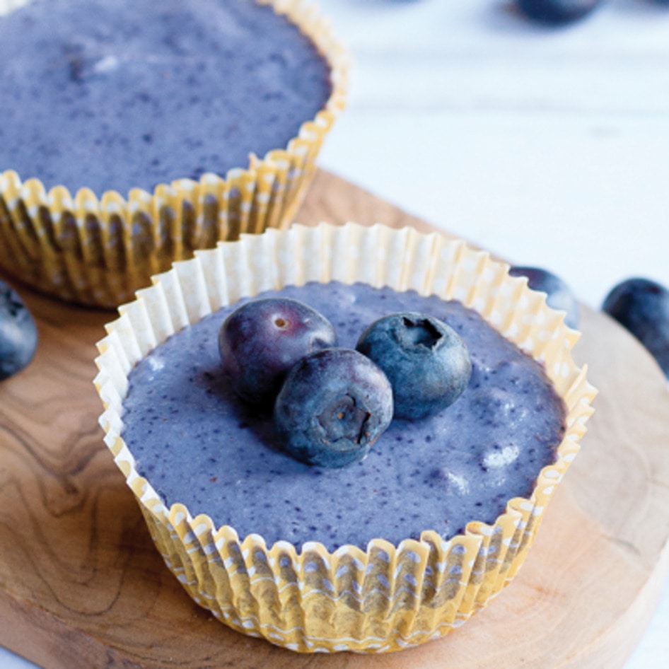 Vegan Mini Blueberry Cheesecakes