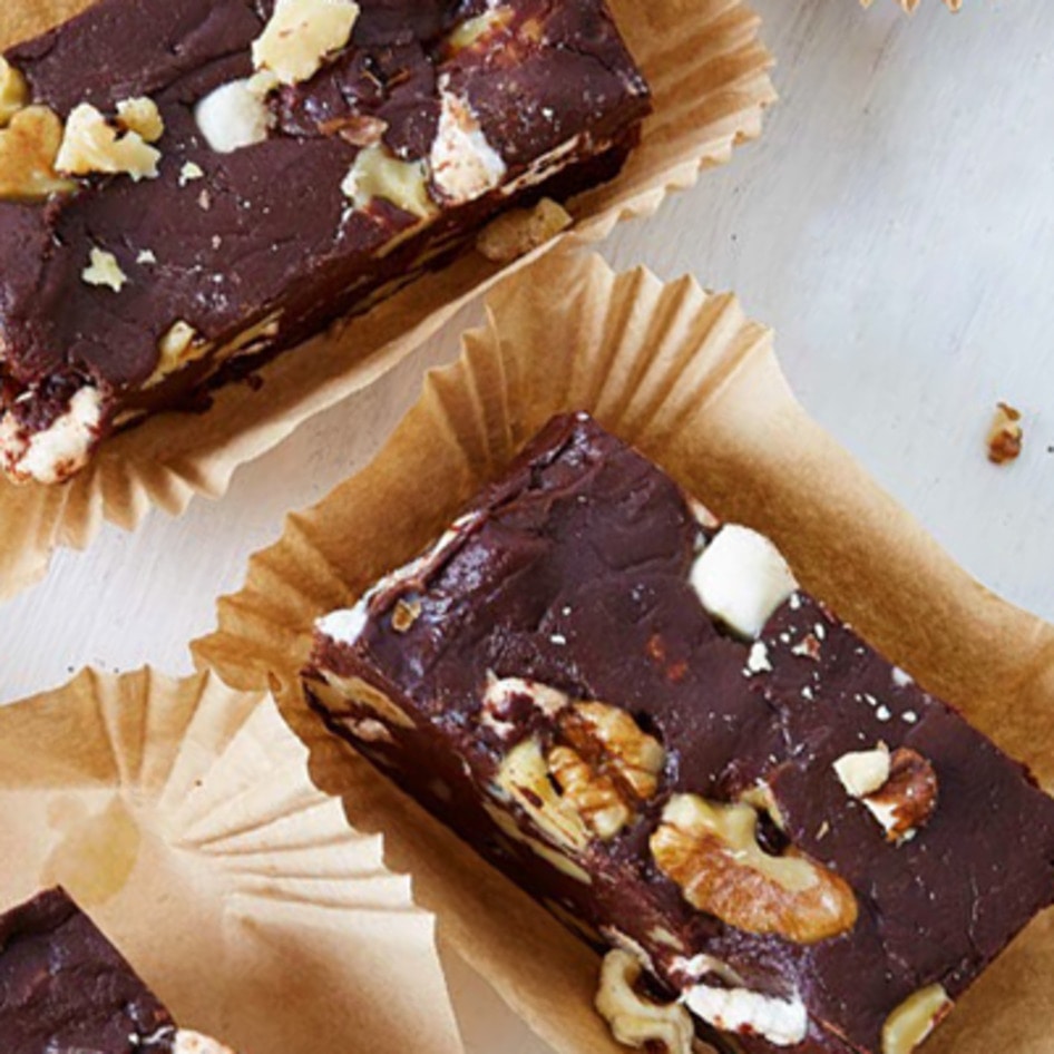 Easy Vegan Rocky Road Fudge