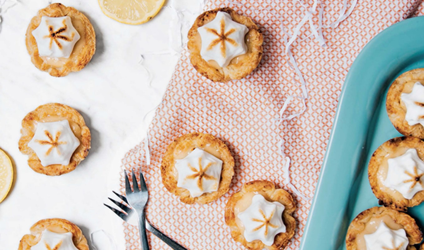 Vegan Lemon Meringue Pie Tarts