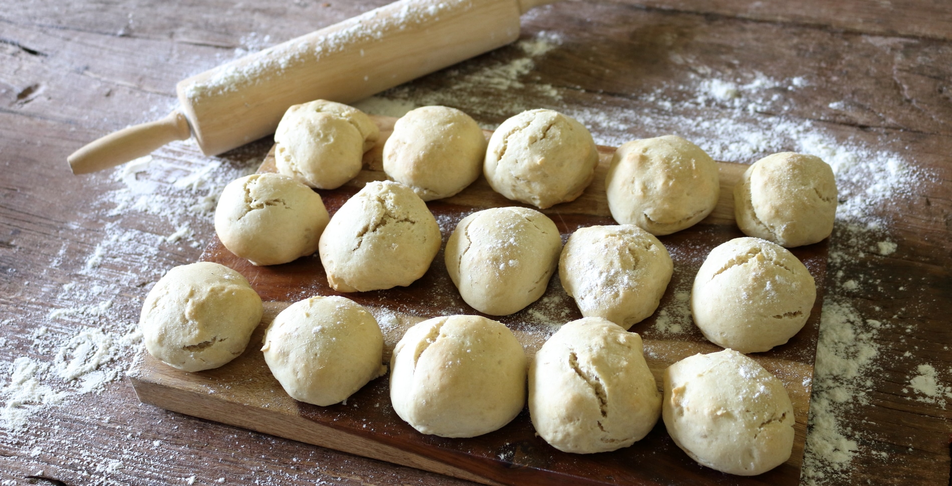 Fresh-Baked Vegan Dinner Rolls