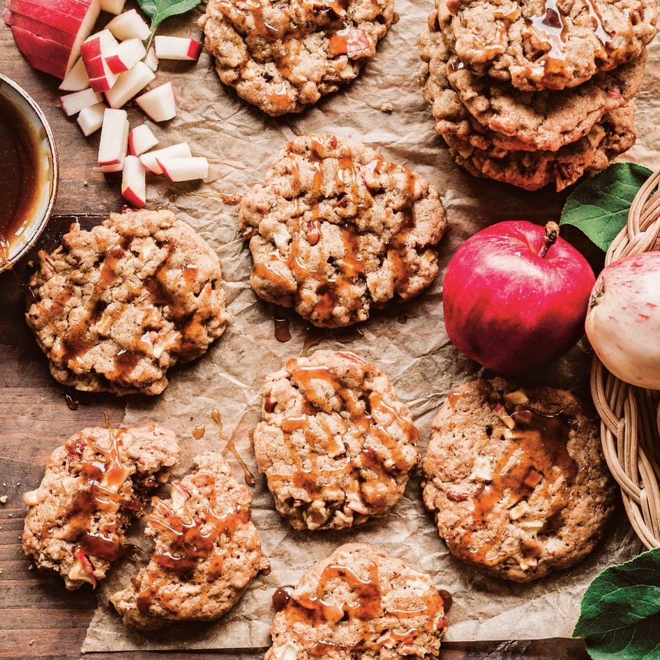 Vegan Caramel Apple Pecan Pie Cookies