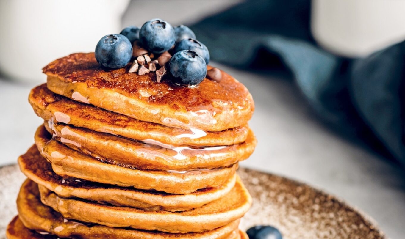 Fluffy Vegan Oat Milk Pancakes