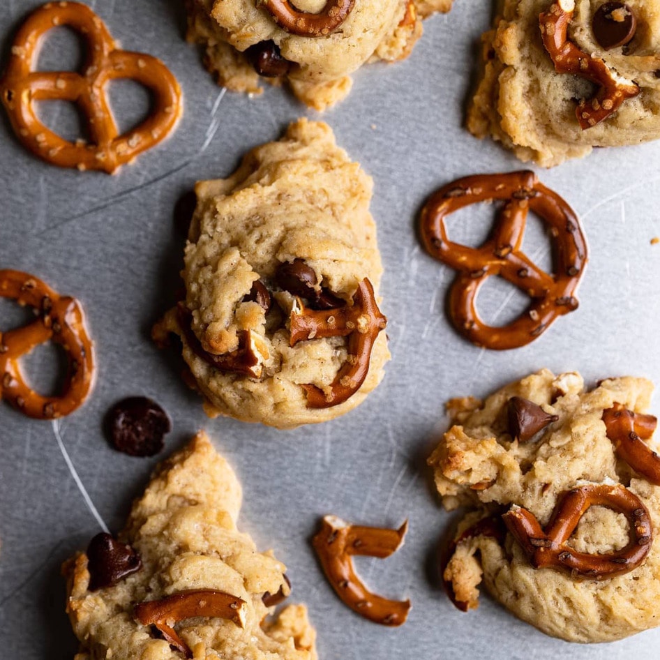 Chunky Vegan Chocolate Chip Pretzel Cookies