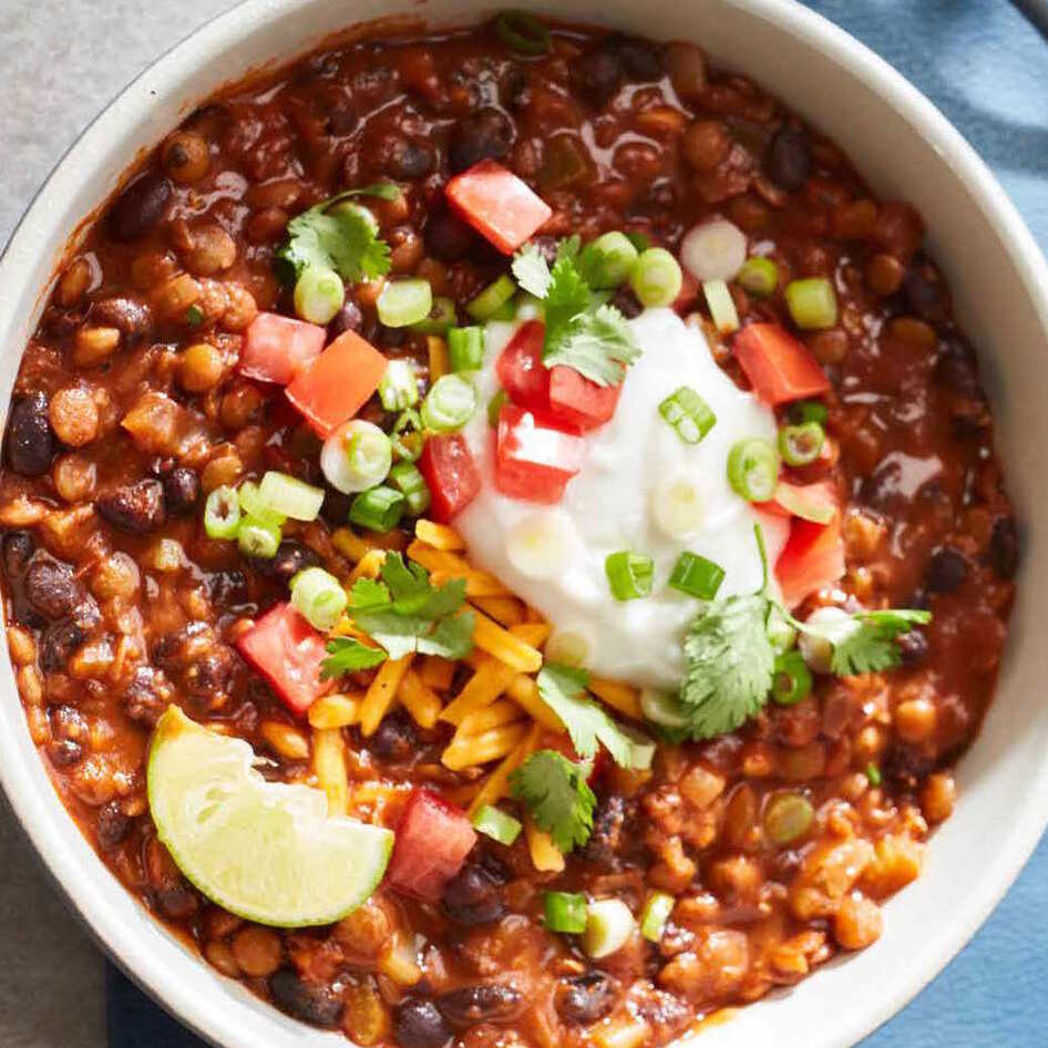 Meaty Vegan Lentil Chili Con Chili