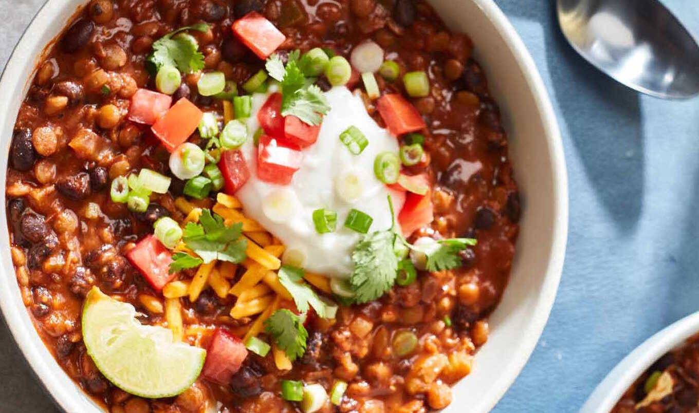 Meaty Vegan Lentil Chili Con Chili