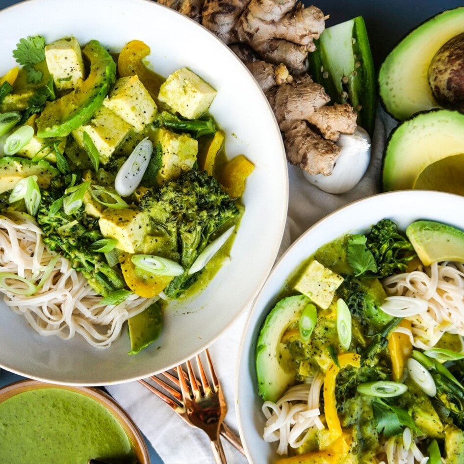 Spicy Vegan Avocado Coconut Curry Noodles