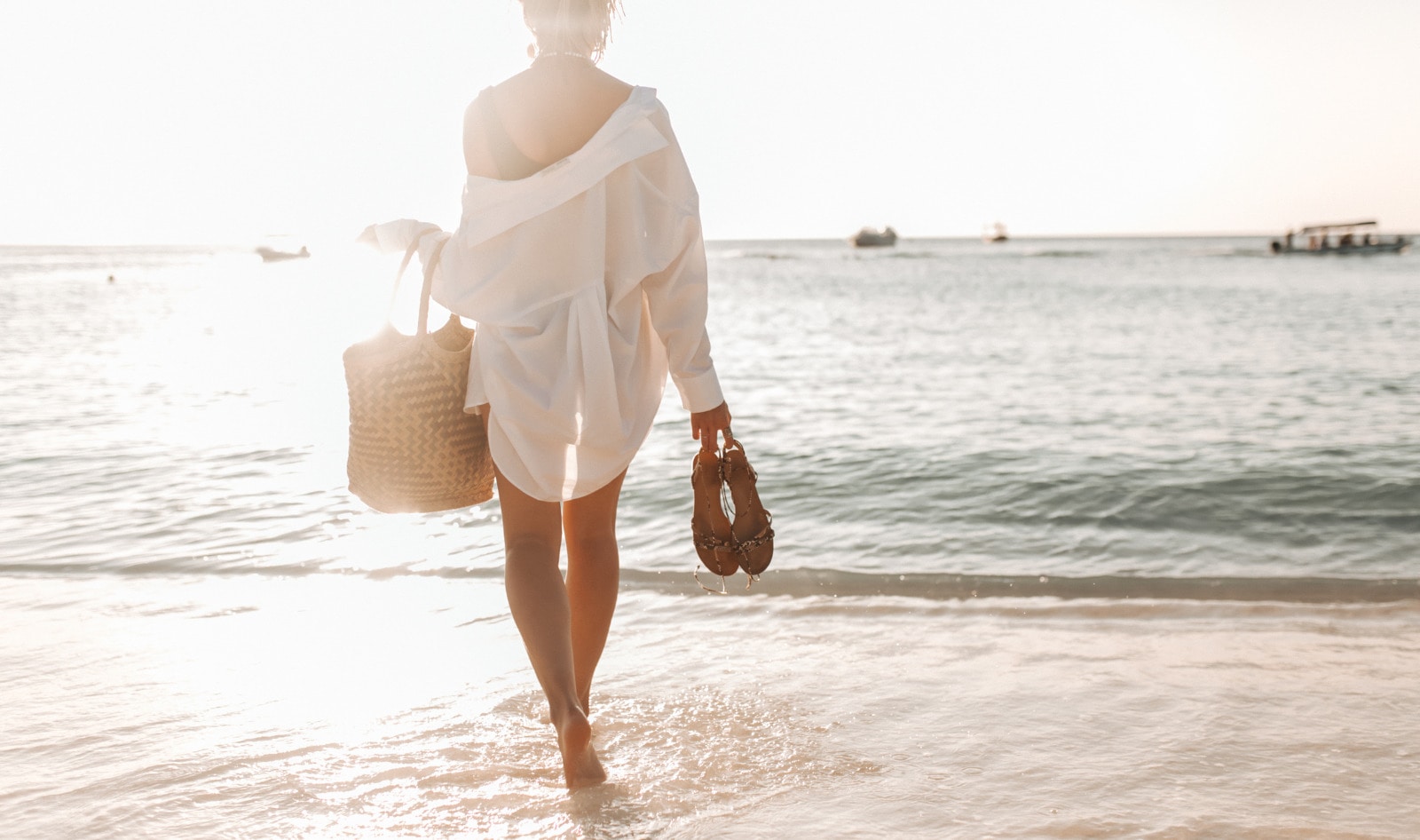 How to Pack the Perfect Vegan Beach Bag