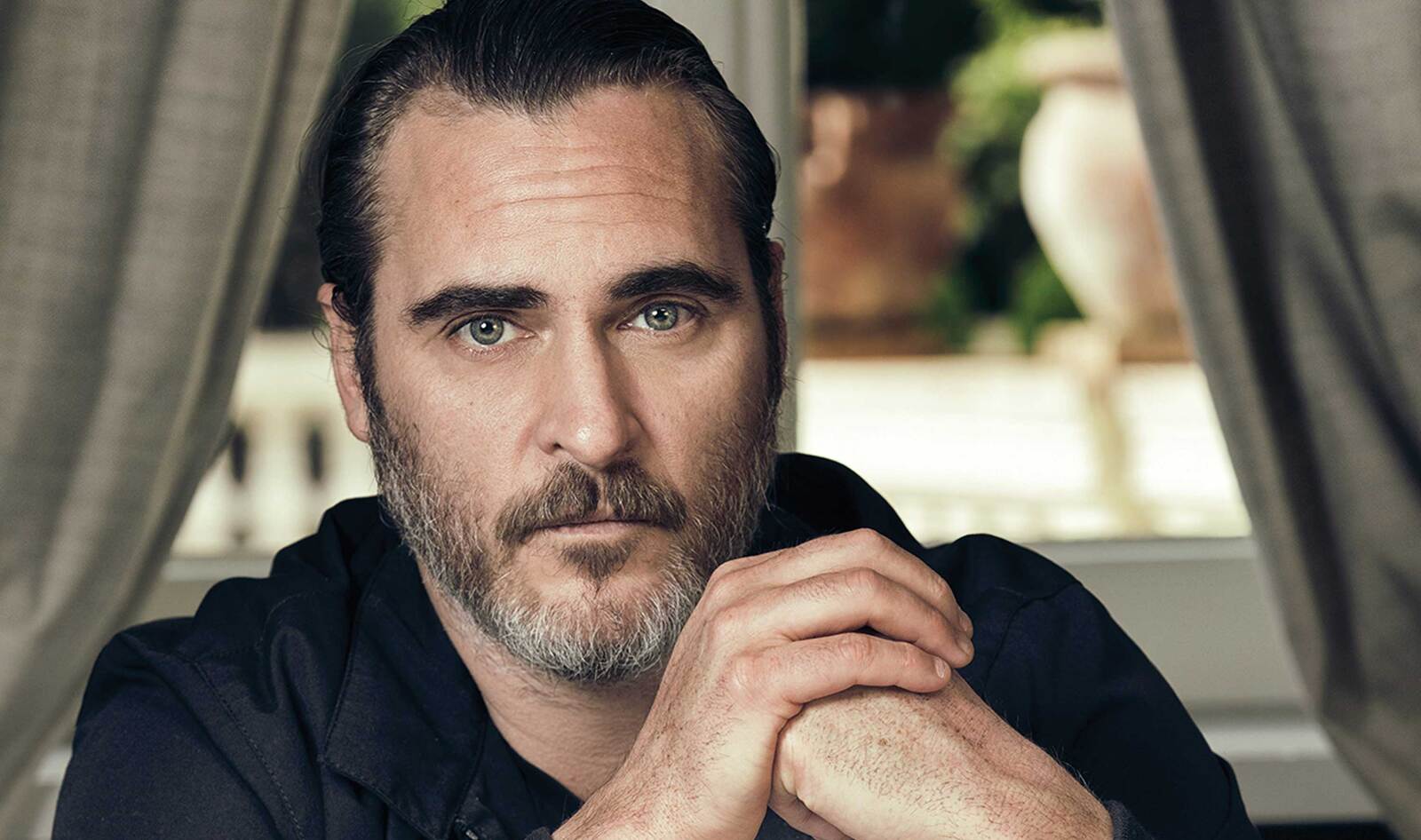 Joaquin Phoenix Wants You to Choose a Vegan Roast This Thanksgiving