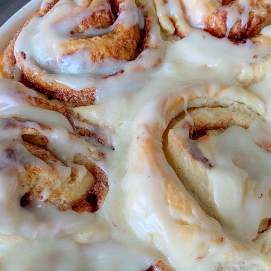 Easy Vegan Cinnamon Rolls With Cream Cheese Icing