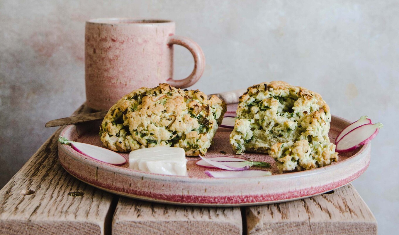 Vegan Sour Cream Onion Scones