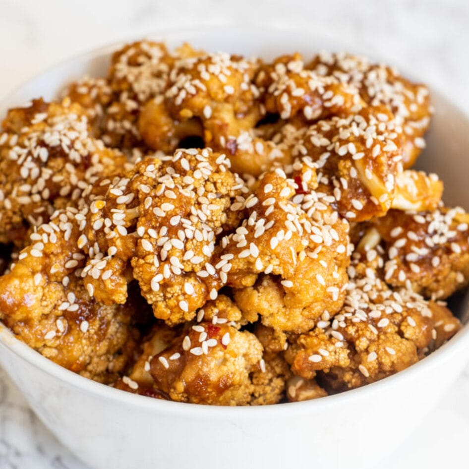 Vegan Teriyaki Sesame Cauliflower Bites