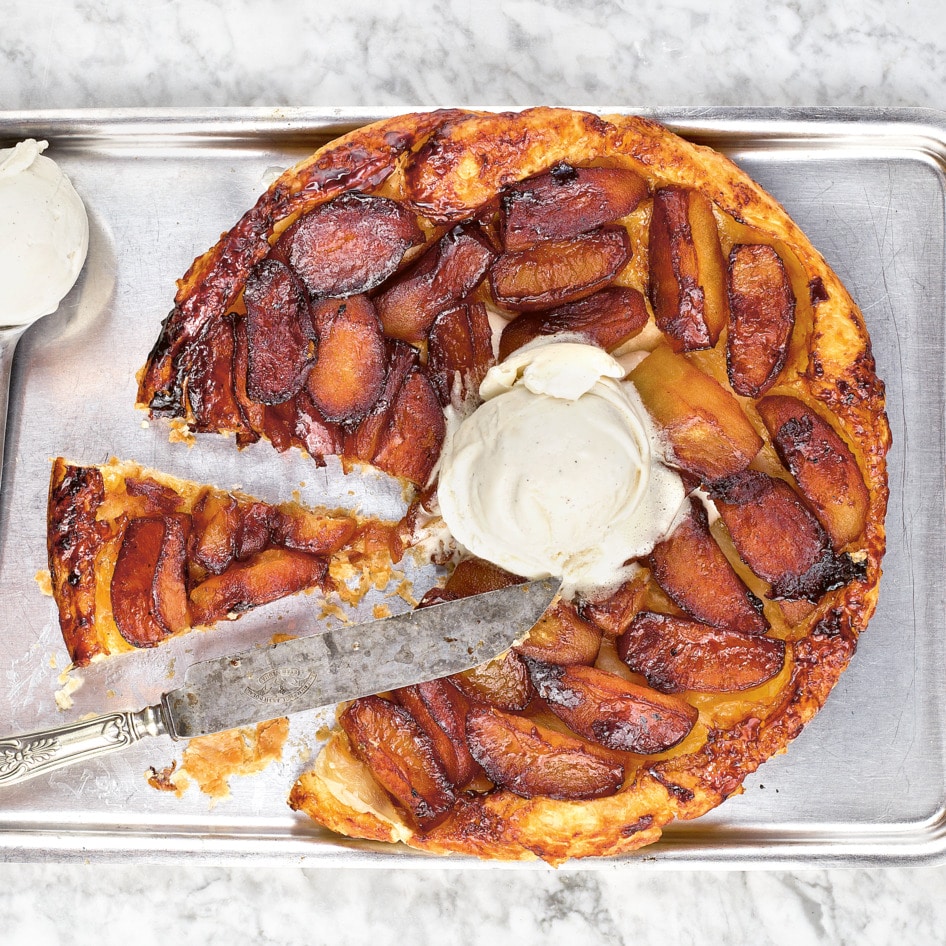 Simple Vegan Apple Tarte Tartin