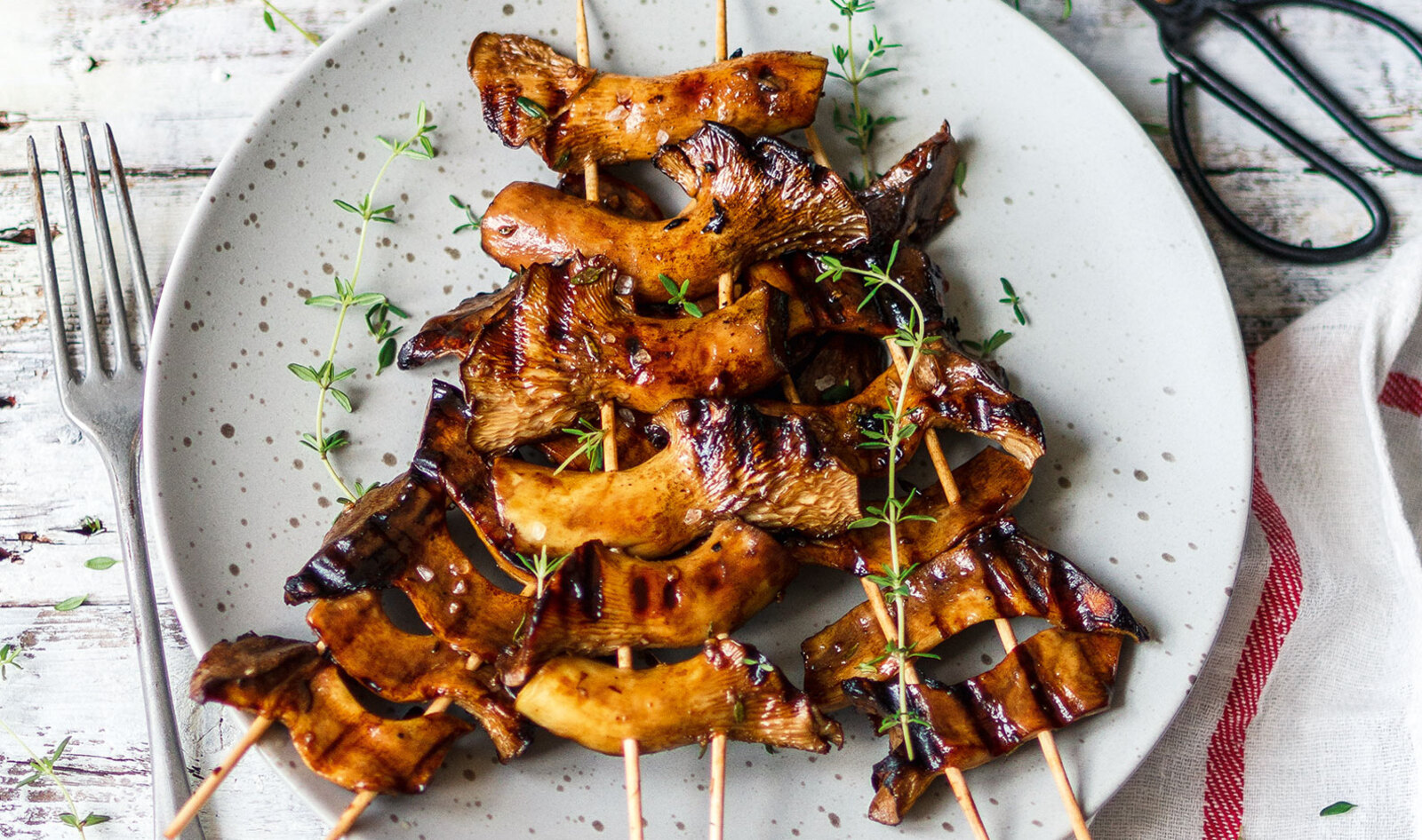 Meaty, Versatile, and Nutritious, Oyster Mushrooms Have It All—Here's How to Cook With Them