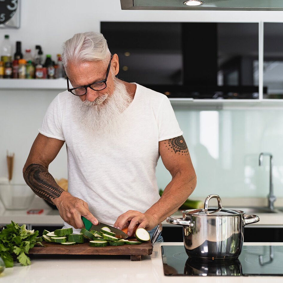 Eating Your Vegetables Is as Good as Walking 4,000 More Steps, New Study Says&nbsp;