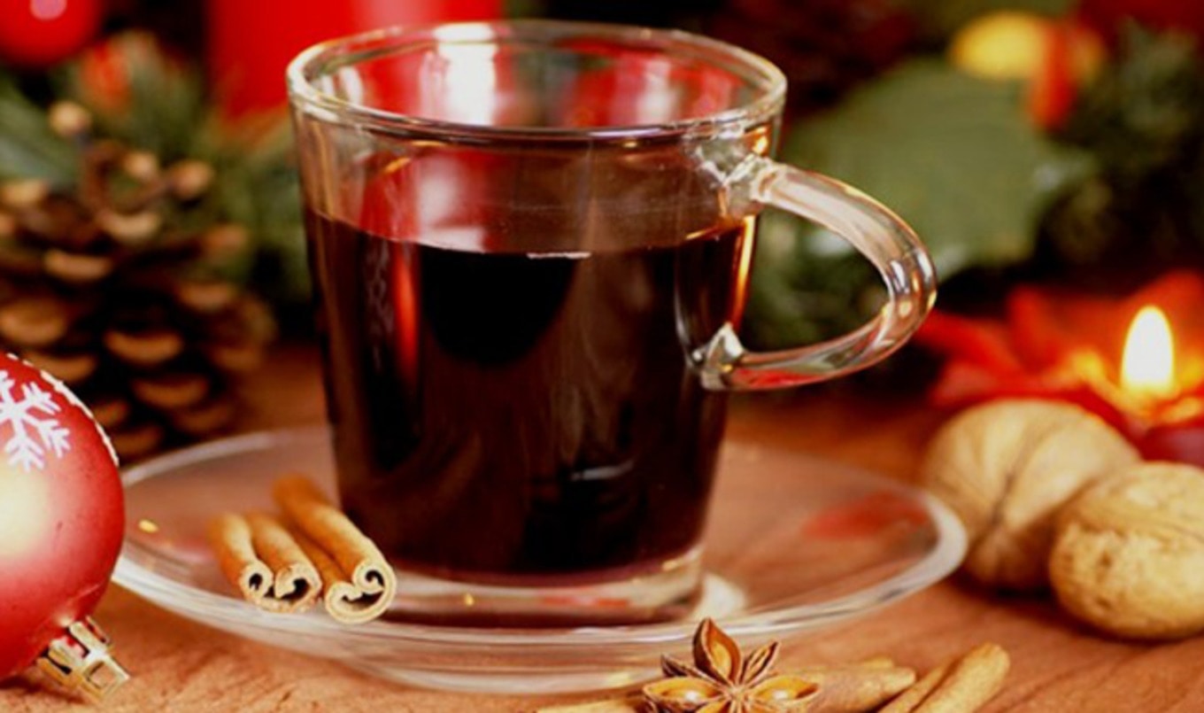 Aromatic Vegan Hot Toddy