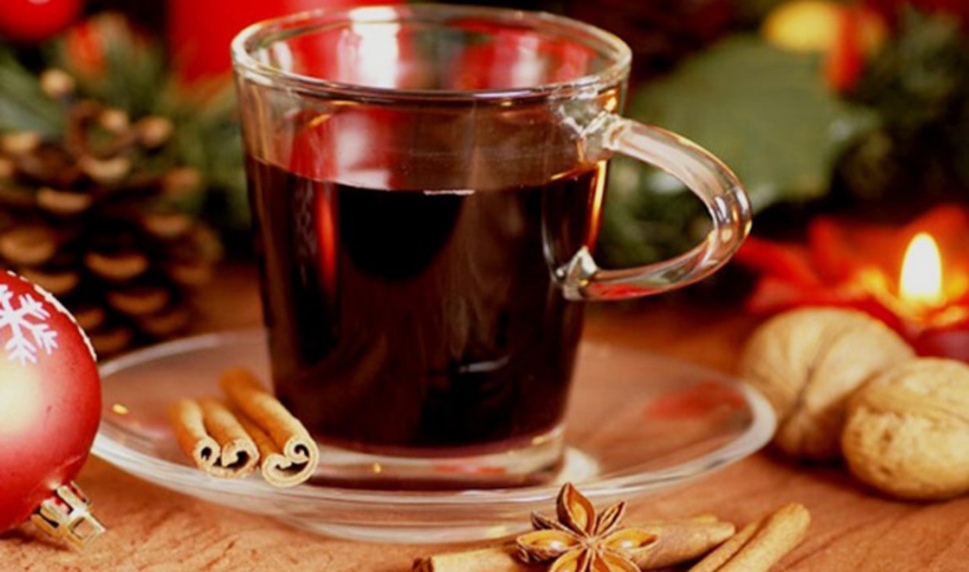 Aromatic Vegan Hot Toddy