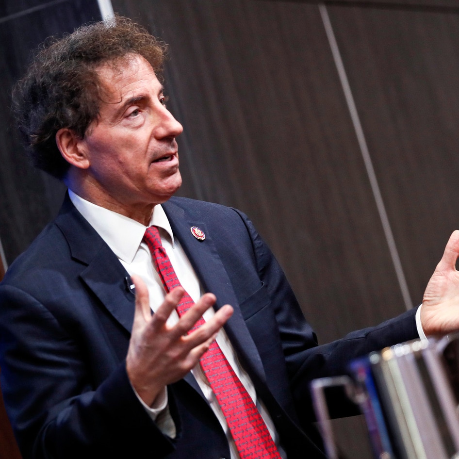 Jamie Raskin and 31 Other Congress Members Push for Meatless Meals at All Federal Facilities