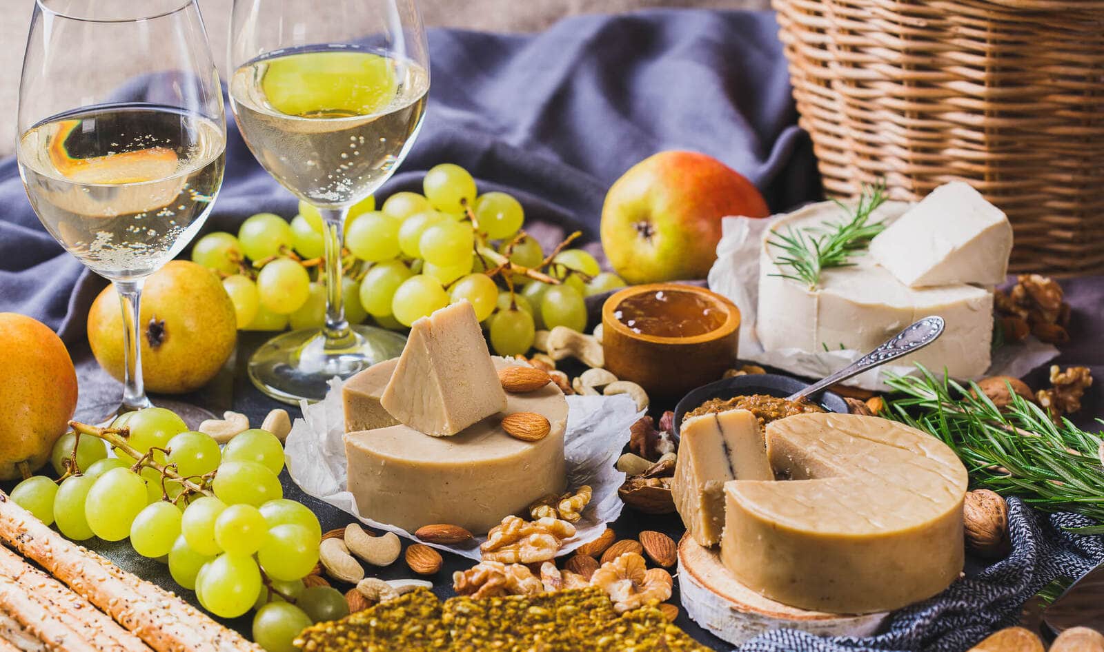 How to Pair Vegan Cheese and Wine Like a Pro