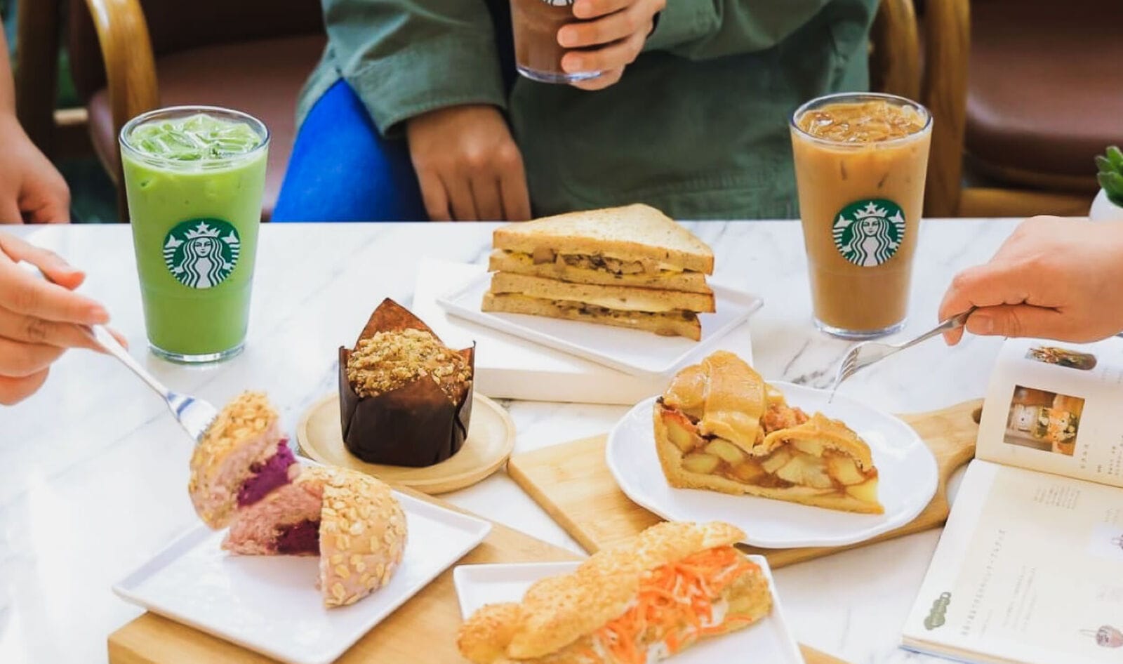 How Thailand Turns Into a Vegan Wonderland for 9 Days With Help From Starbucks and 7-Eleven