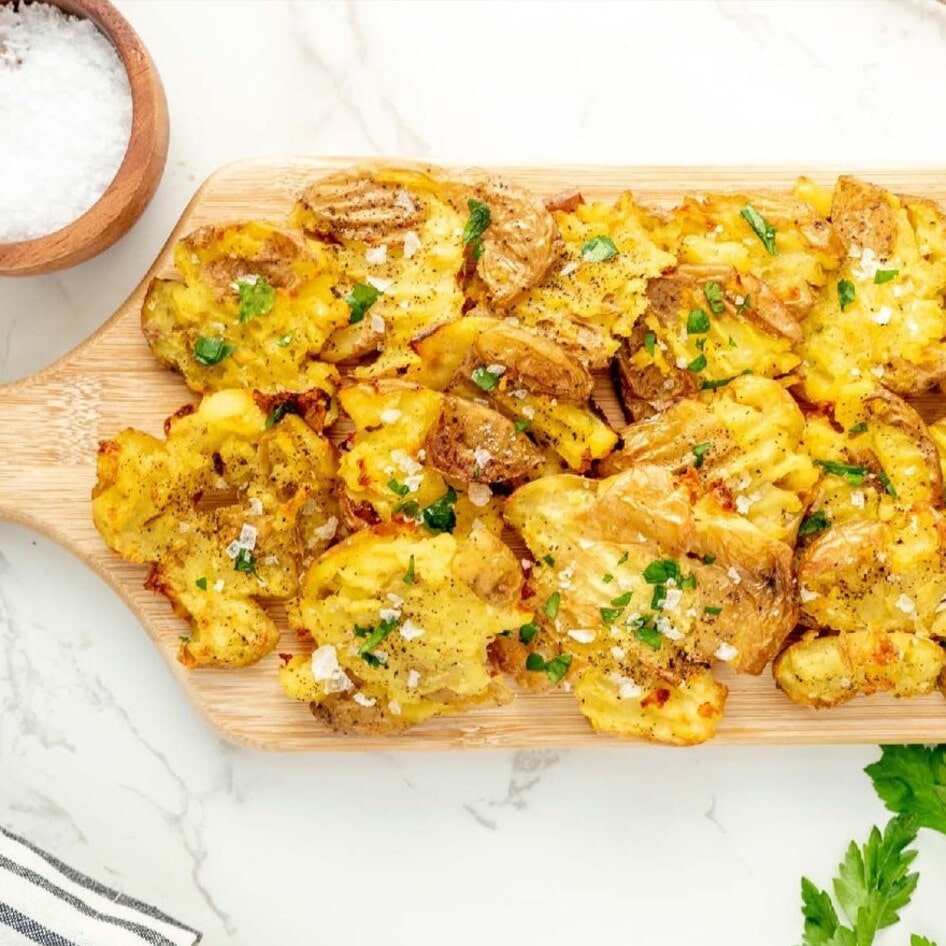 Simple Crispy Vegan Smashed Potatoes