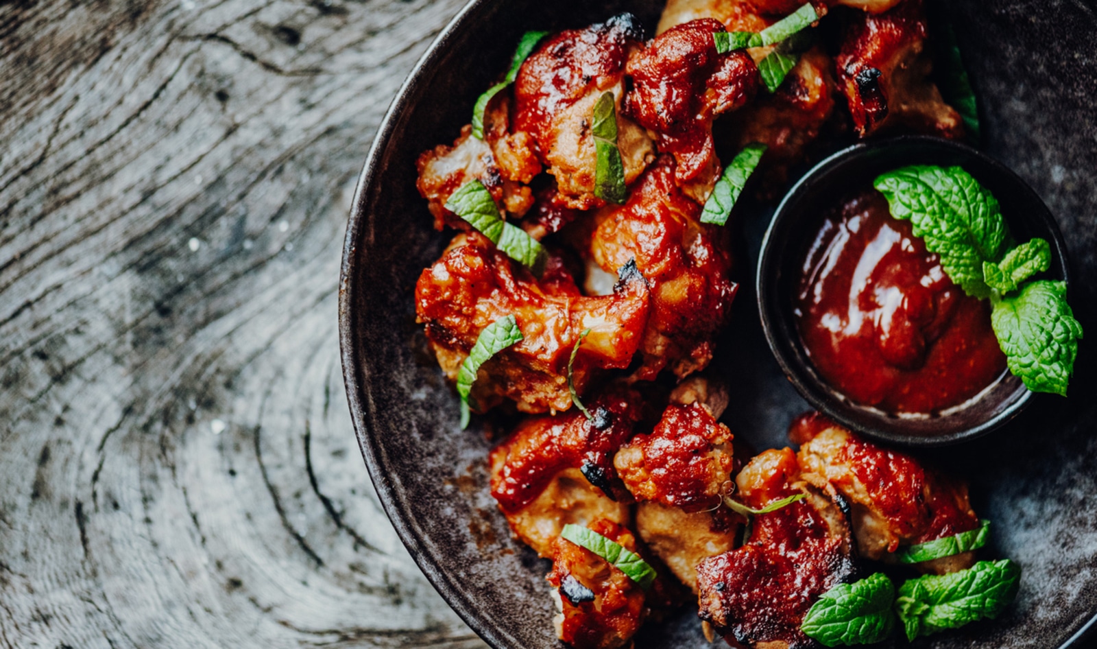 12 Delicious Sauces to Dip Your Meatless Wings Into