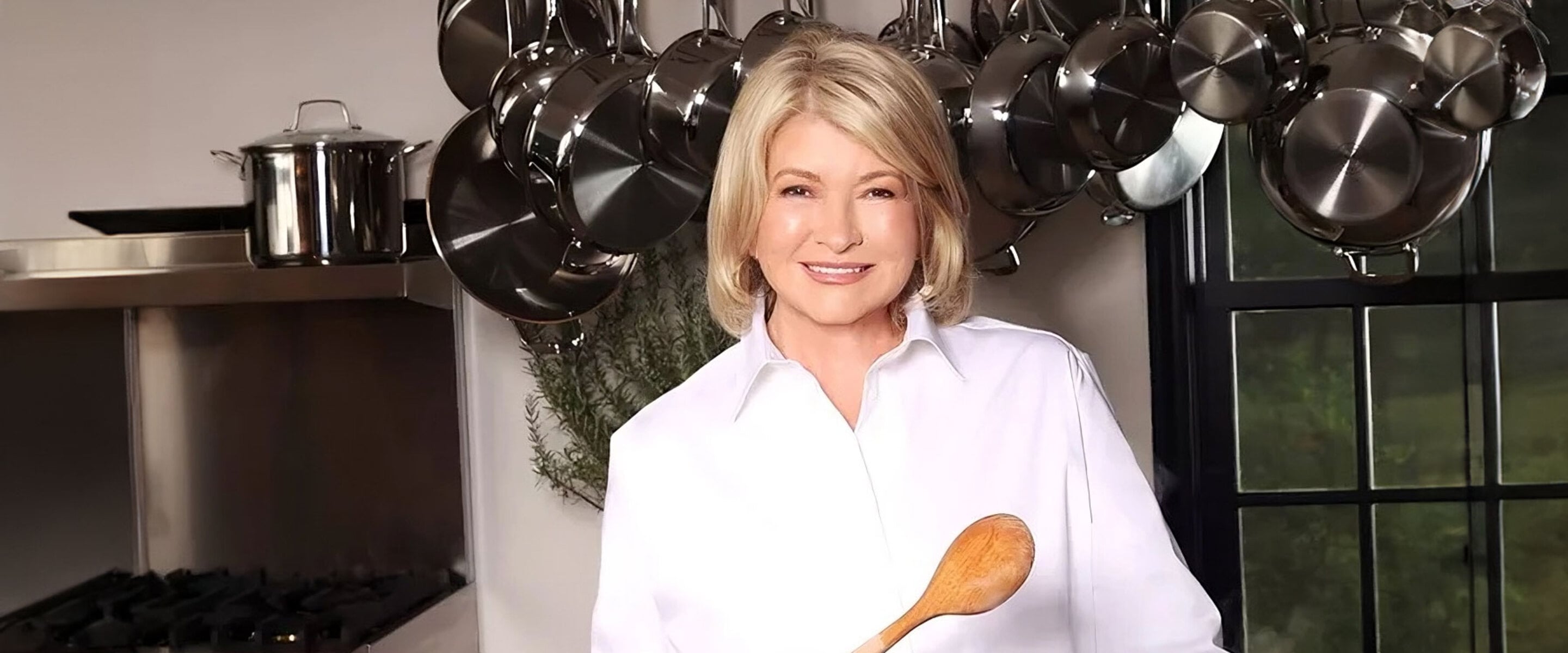 From Ina Garten to Martha Stewart, Hot Apple Cider Tips, Tricks, and Recipes to Warm Your Spirit