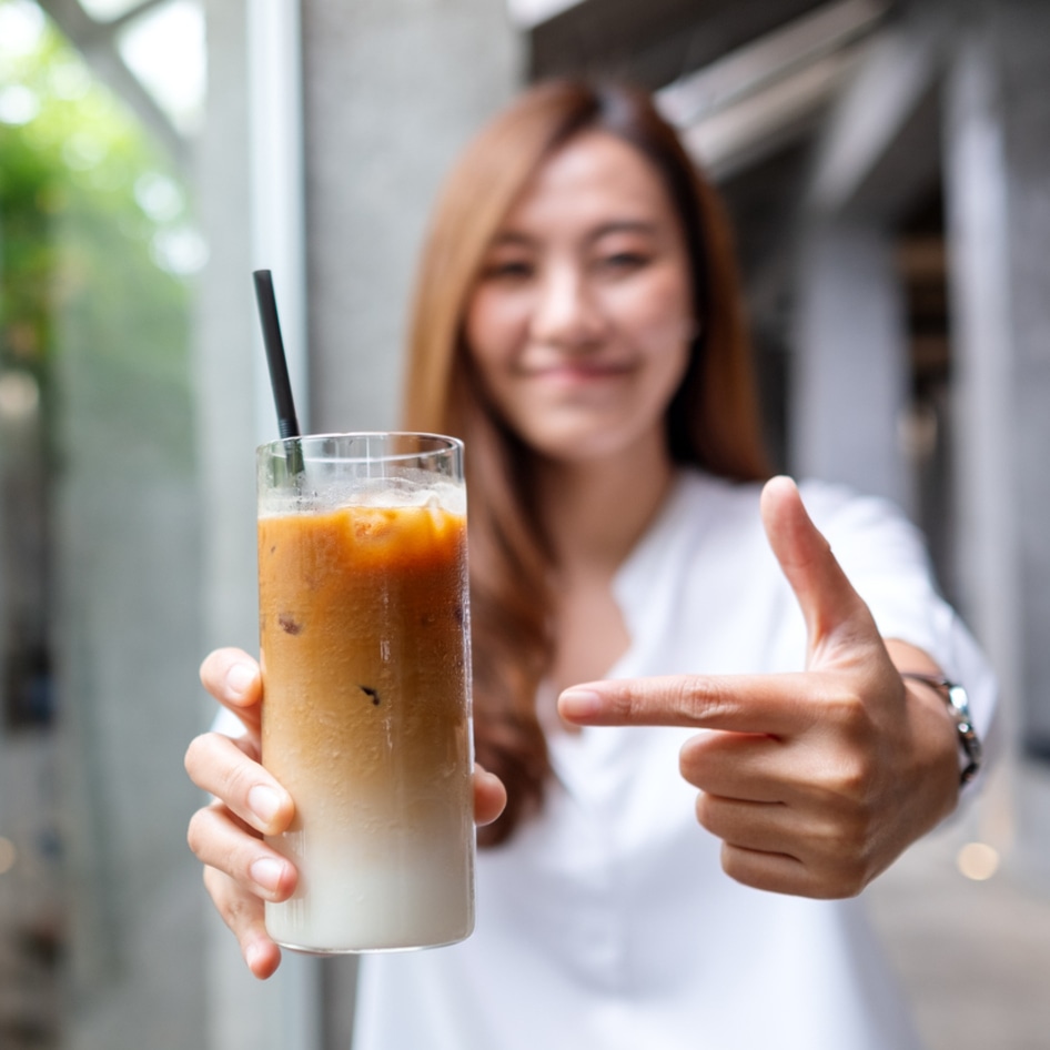 How to Make the Best Dairy-Free Iced Latte From Home