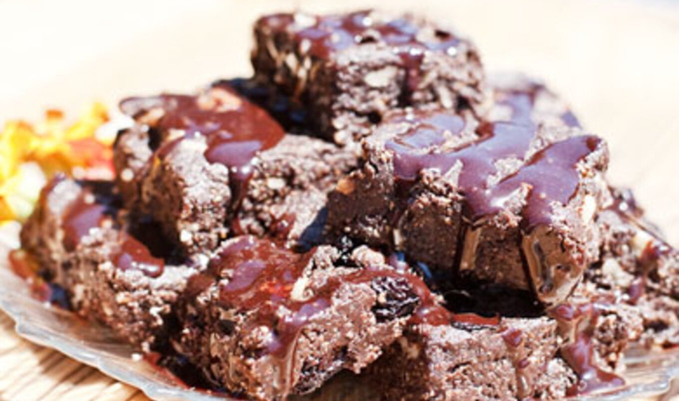 Jason Wrobel's No-Bake Vegan Fudge Brownies