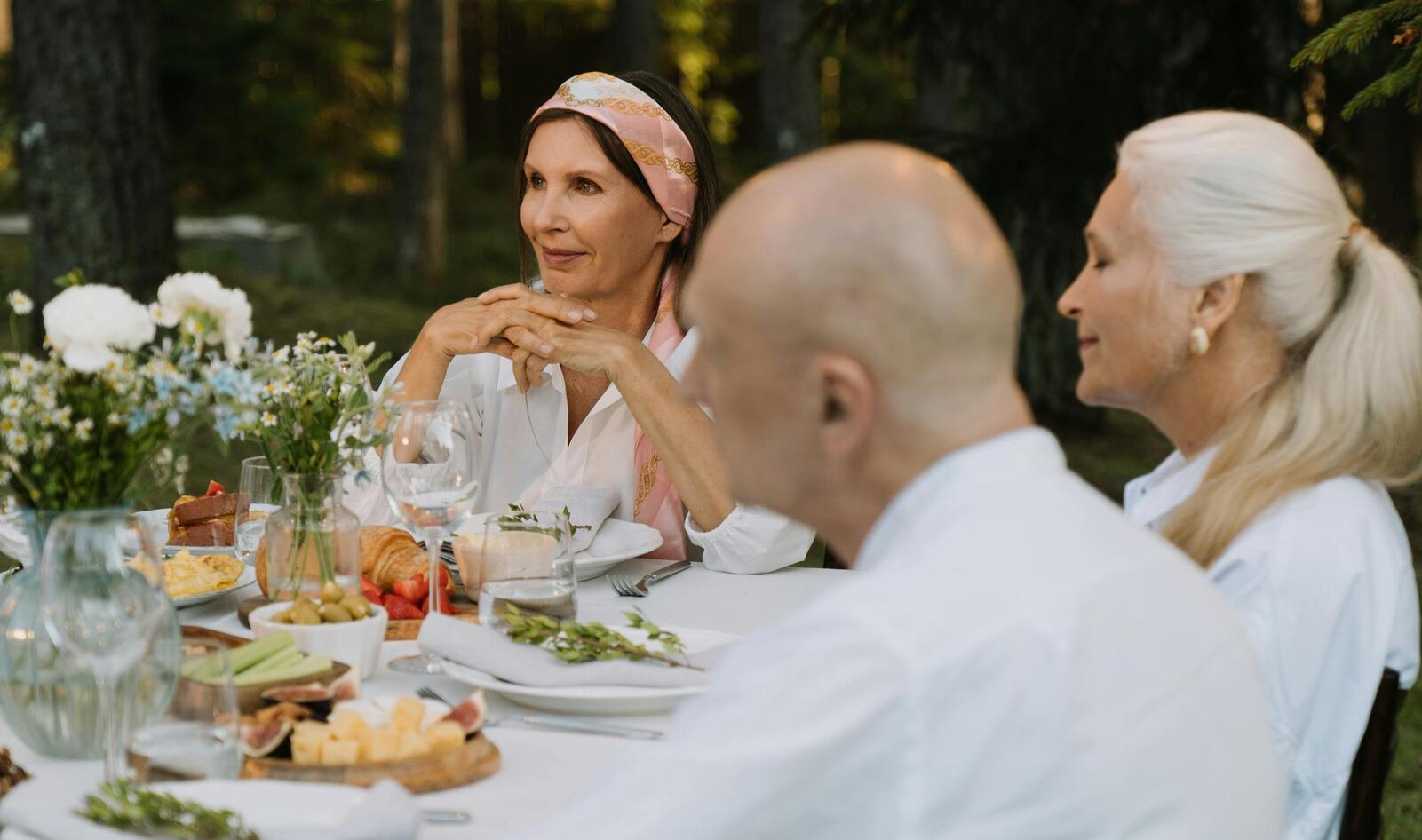 Eating Like a Blue Zoner Could Help With America’s Loneliness Epidemic