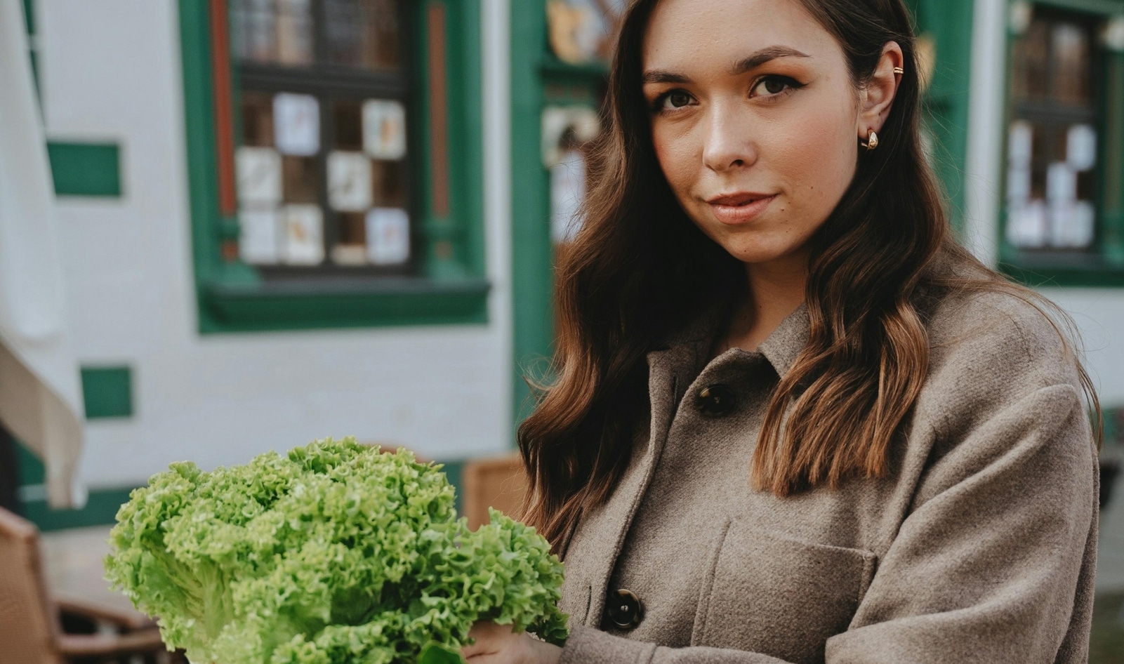 From Eating More Greens to Staying Hydrated, 5 Expert Tips for Hair Growth