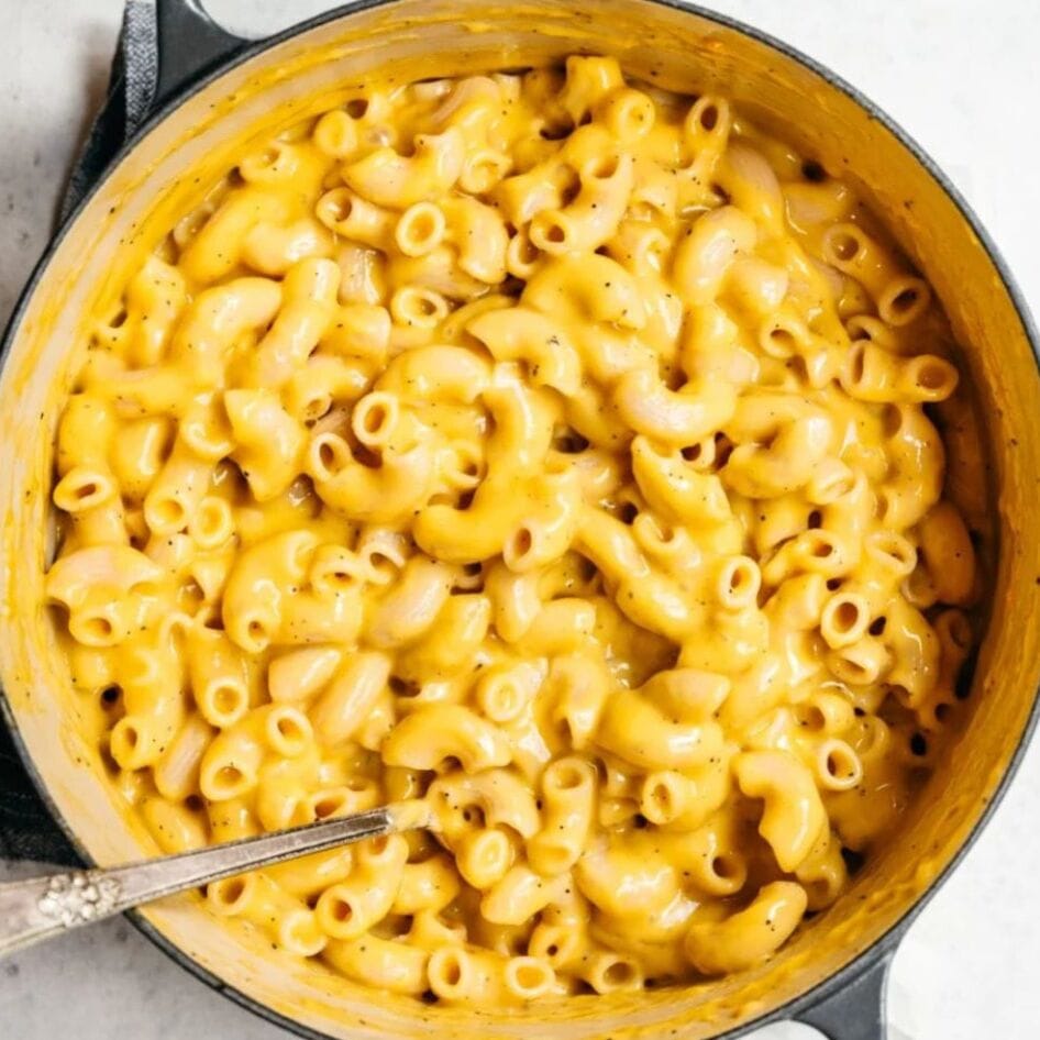 24 Must-Try Vegan Mac and Cheese Recipes