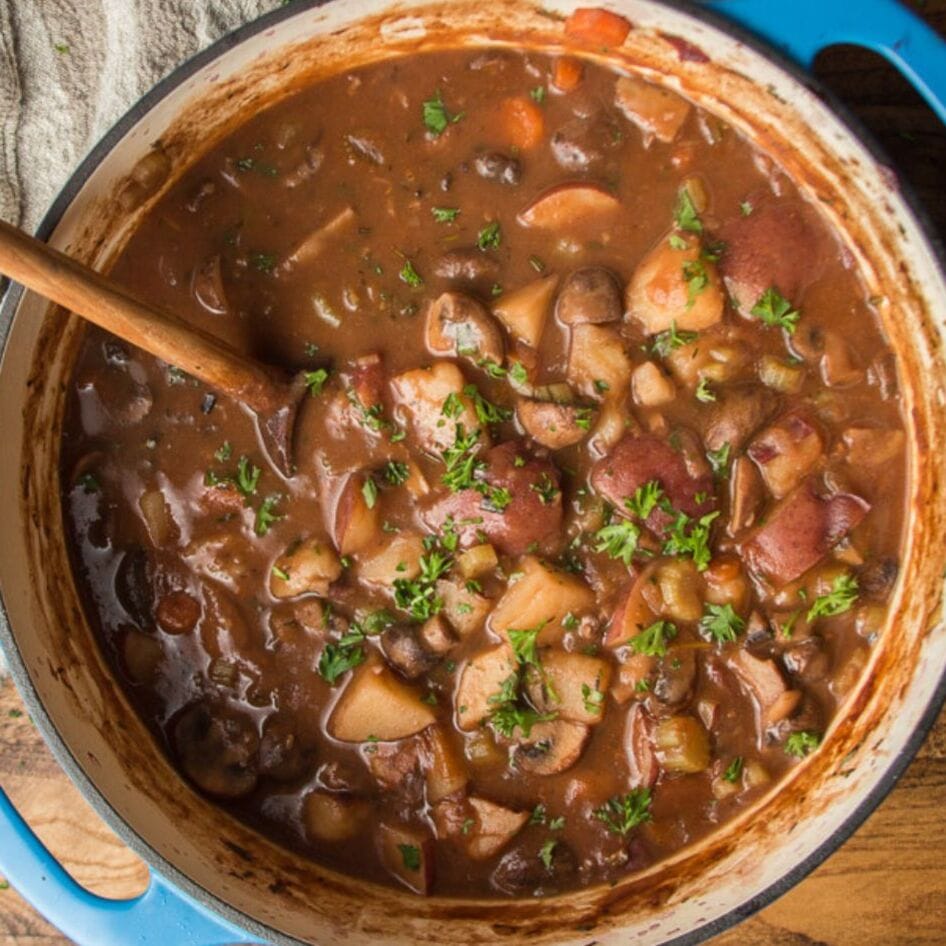 From Boeuf Bourguignon to Beef and Dumplings, Give Your Stews a Meatless Spin