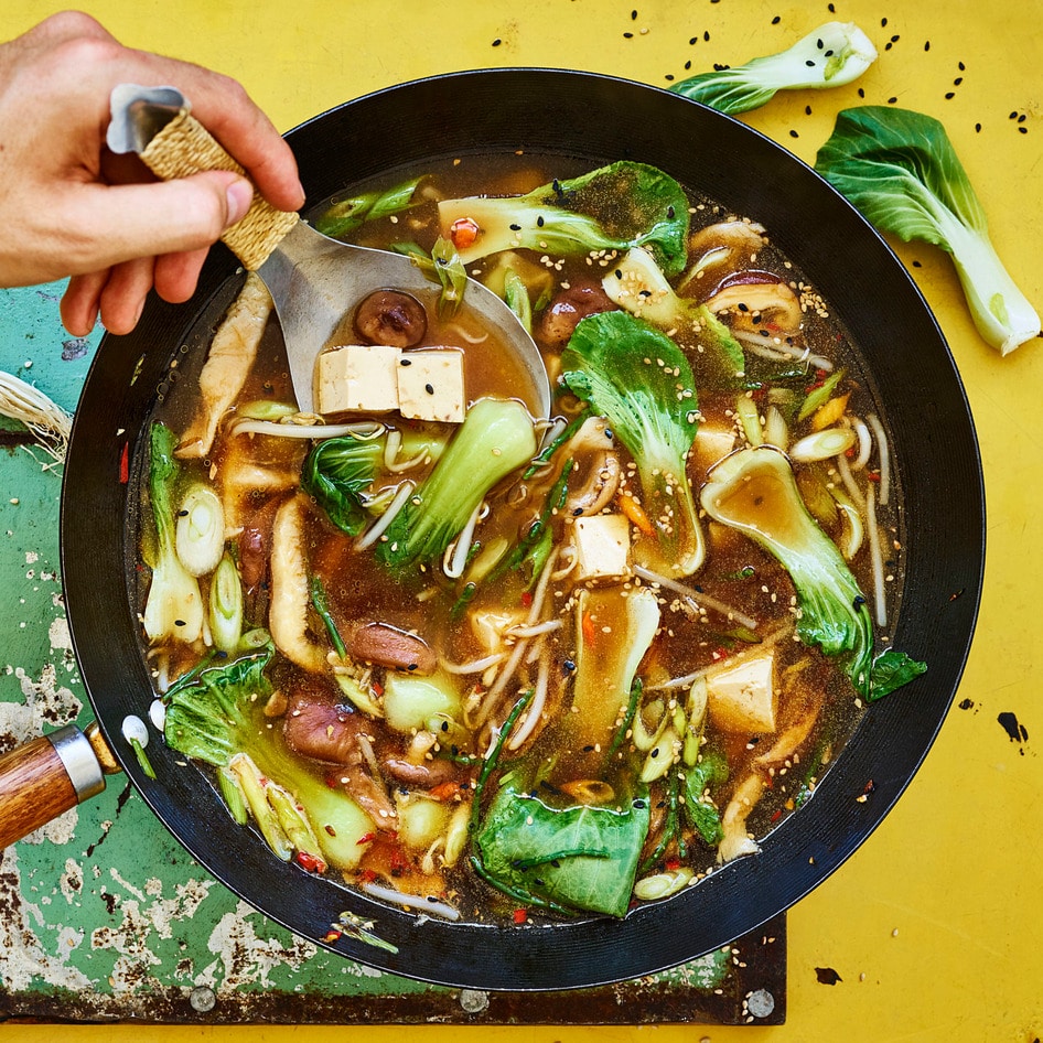 Vegan Sweet and Spicy Ginger Garlic Soup Broth