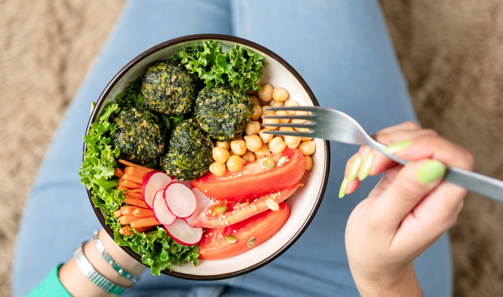 A Plant-Based Diet Can Transform Health for Smokers and Ex-Smokers, Say Experts