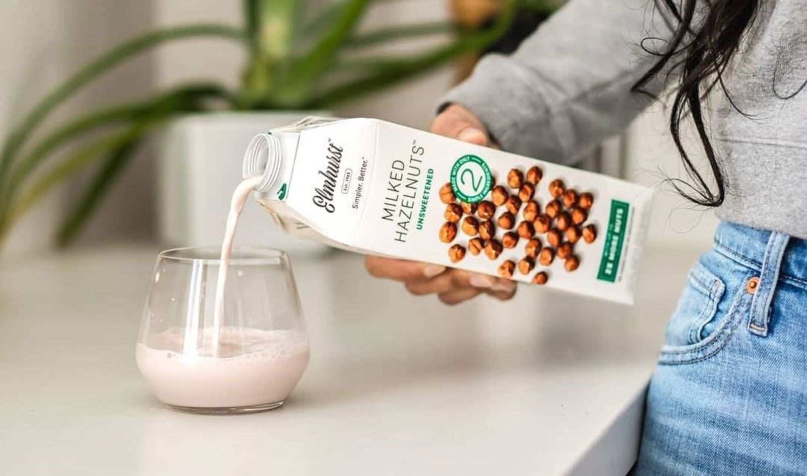 The Benefits of Hazelnut Milk, Plus the Best Brands to Try