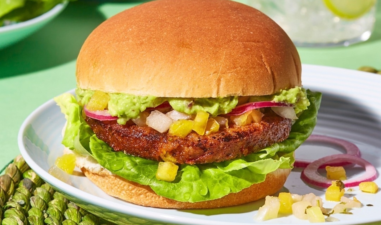 The 5 Top Veggie Burger Picks From a Nutritionist