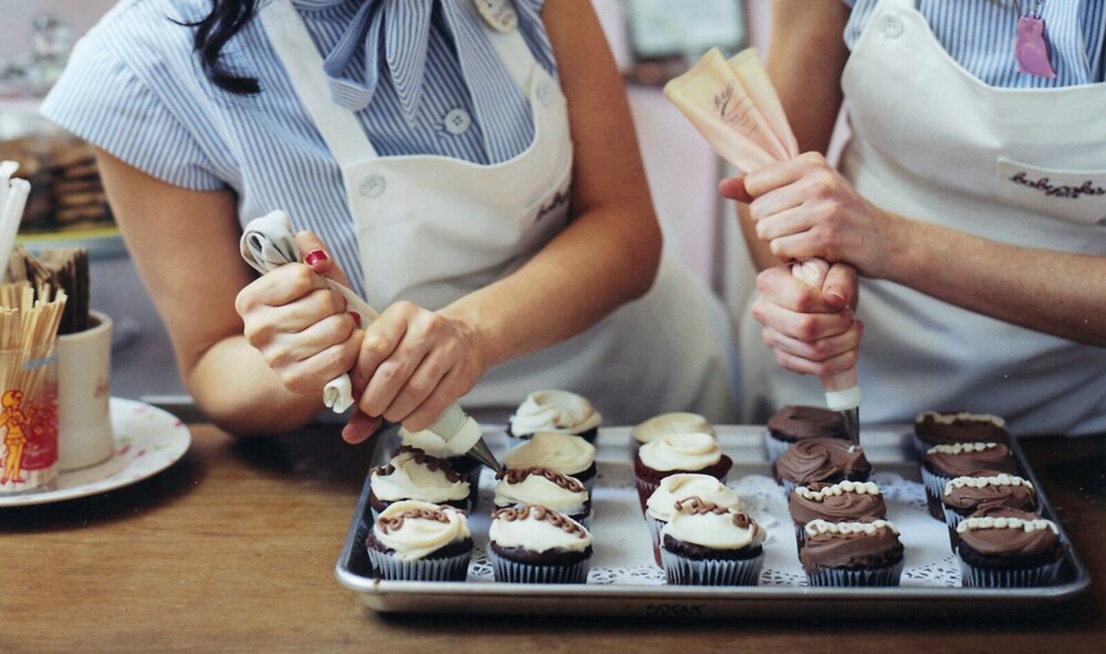 16 Bakeries With Vegan Cupcakes to Satisfy Your Sweet Tooth