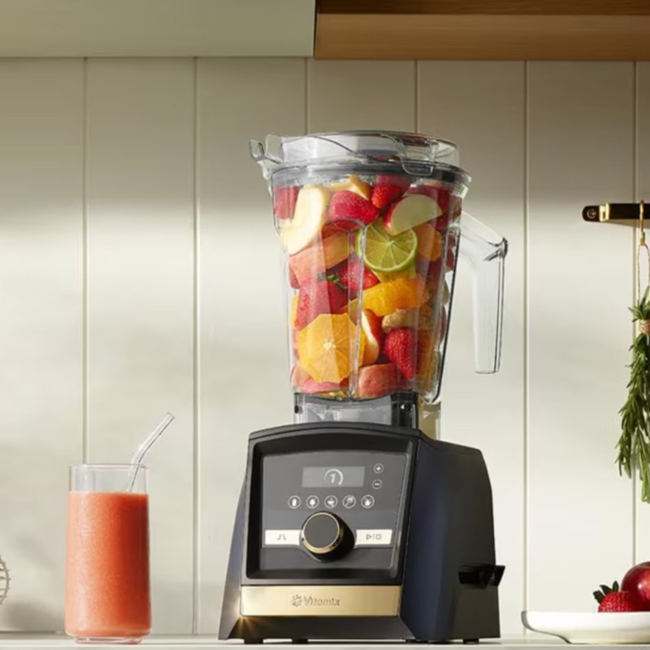 The 7 Best Vitamix Blenders and 7 Knock-Offs For Every Budget