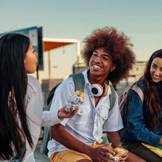 Why Plant-Based Dining Gets an A+ at Top Universities Around the World