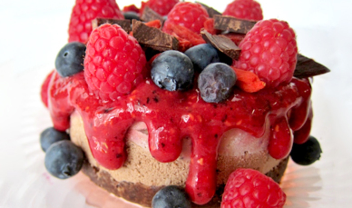 3 Raw Vegan Desserts for Valentine's Day